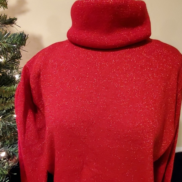 Turtle neck - Picture 3 of 4